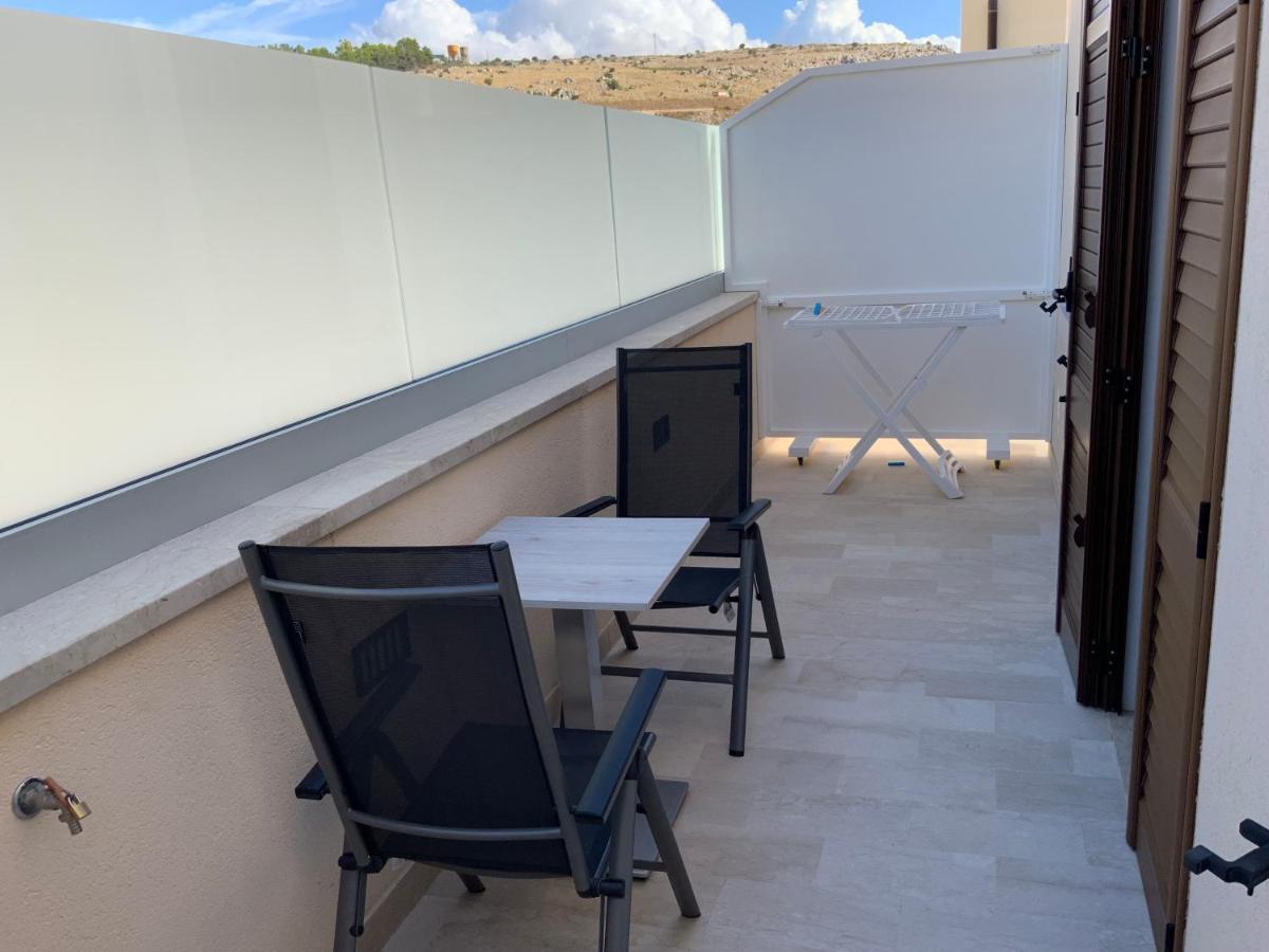 Oasi Nel Deserto Bed and Breakfast Custonaci Εξωτερικό φωτογραφία